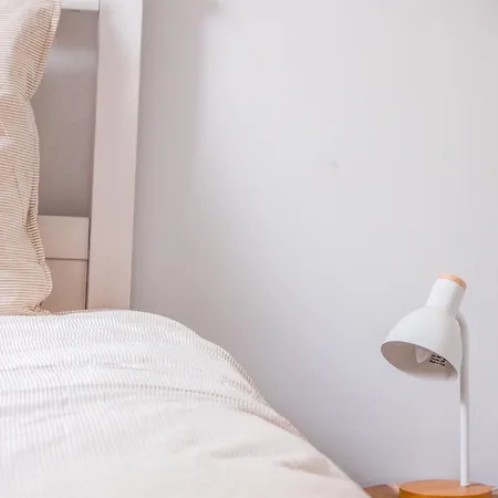 Apartment Cozy Family House 2 Bedrooms Free Parking *