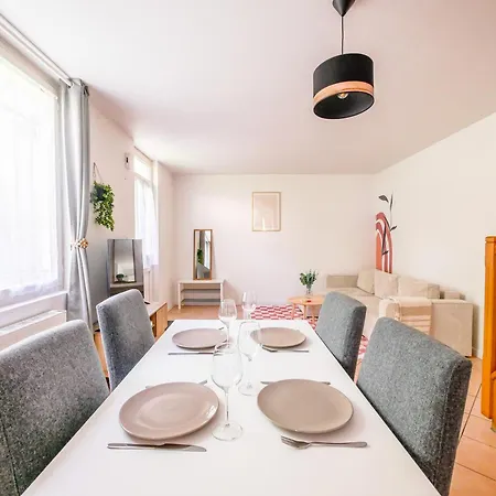 Cozy Family House 2 Bedrooms Free Parking * דיז'ון