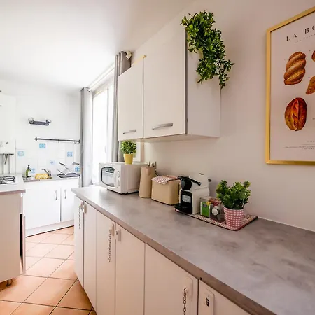 Cozy Family House 2 Bedrooms Free Parking Dijon